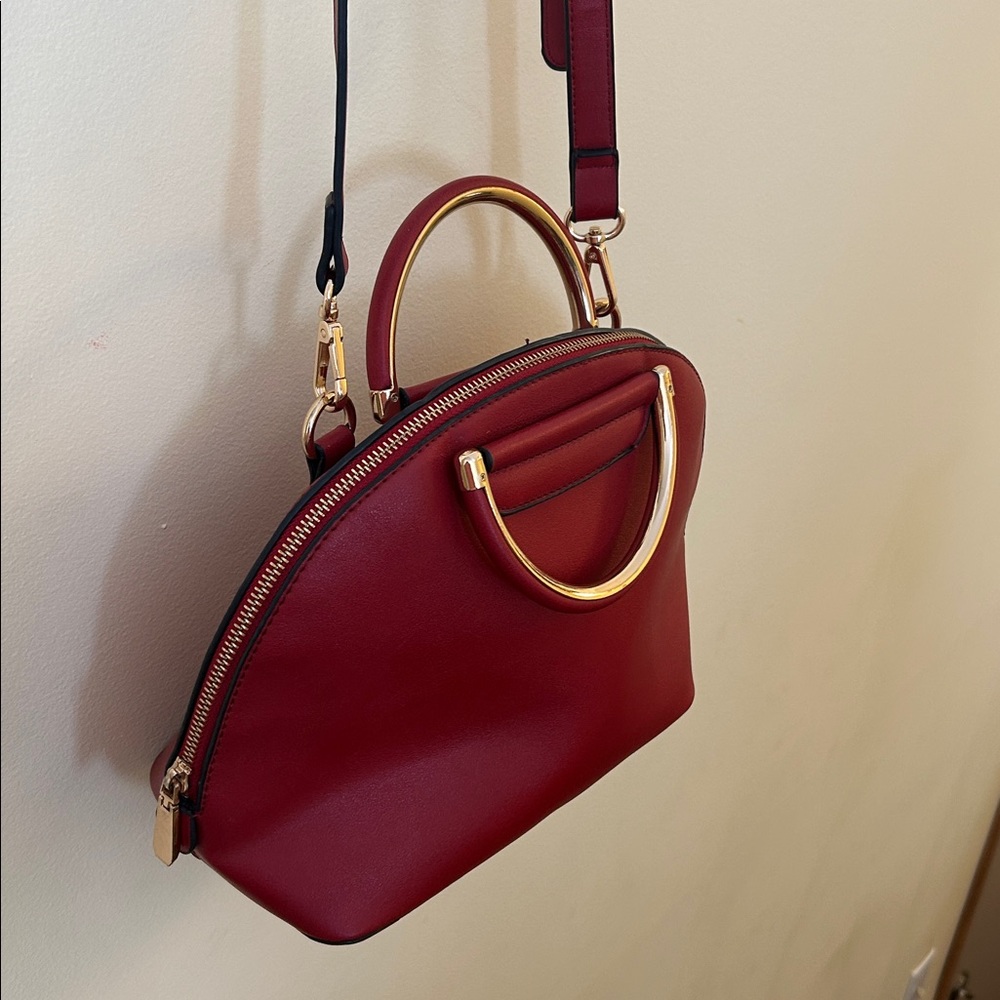 Isabelle Handbag with Gold-Tone Ring Handle Crossbody Clutch Red Purse - Picture 4 of 12